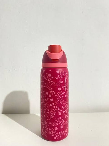 Owala FreeSip Limited Edition 32oz FreeSip Water Bottle - Love Letter